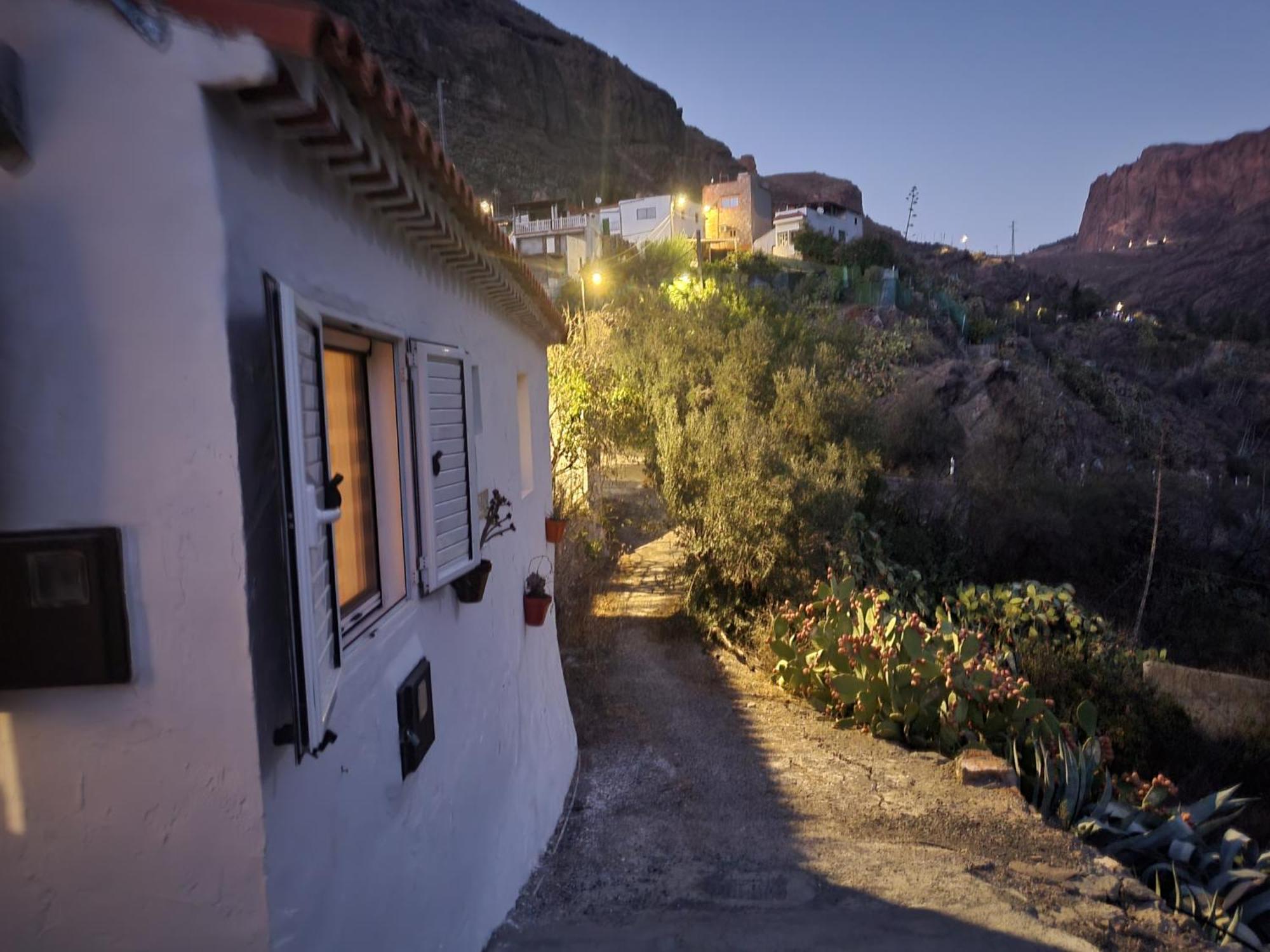 Casa Rural Los Pinares El Juncal De Tejeda Exterior photo